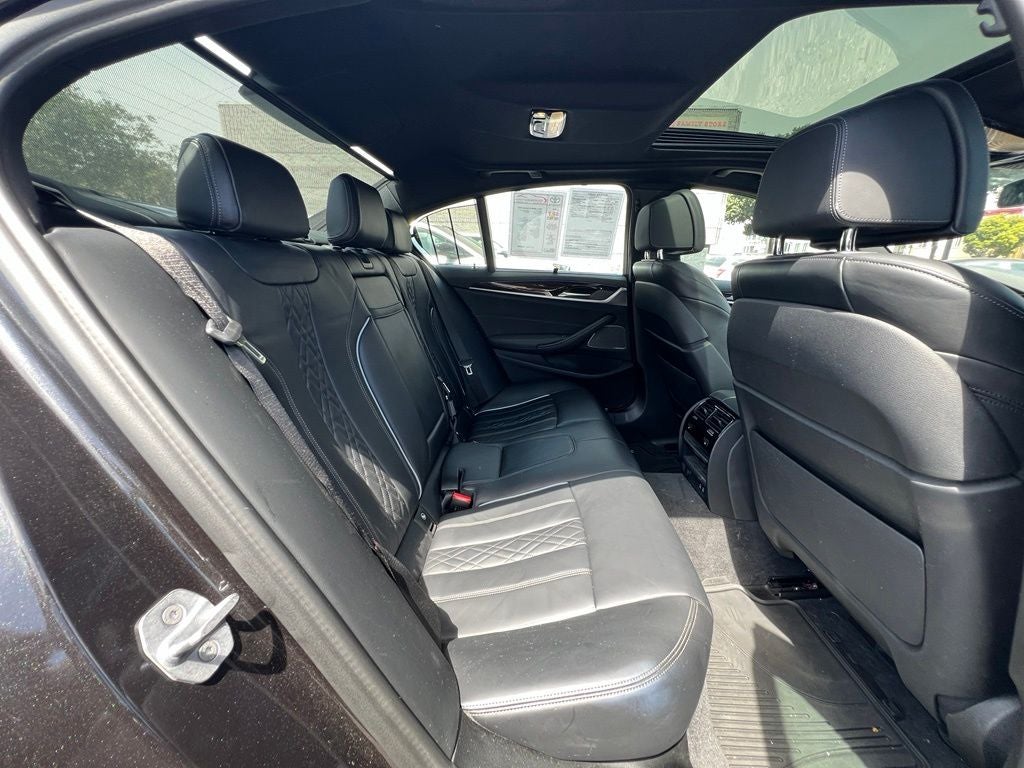 2021 BMW 5 Series 540i