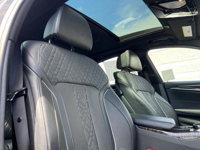 2021 BMW 5 Series 540i