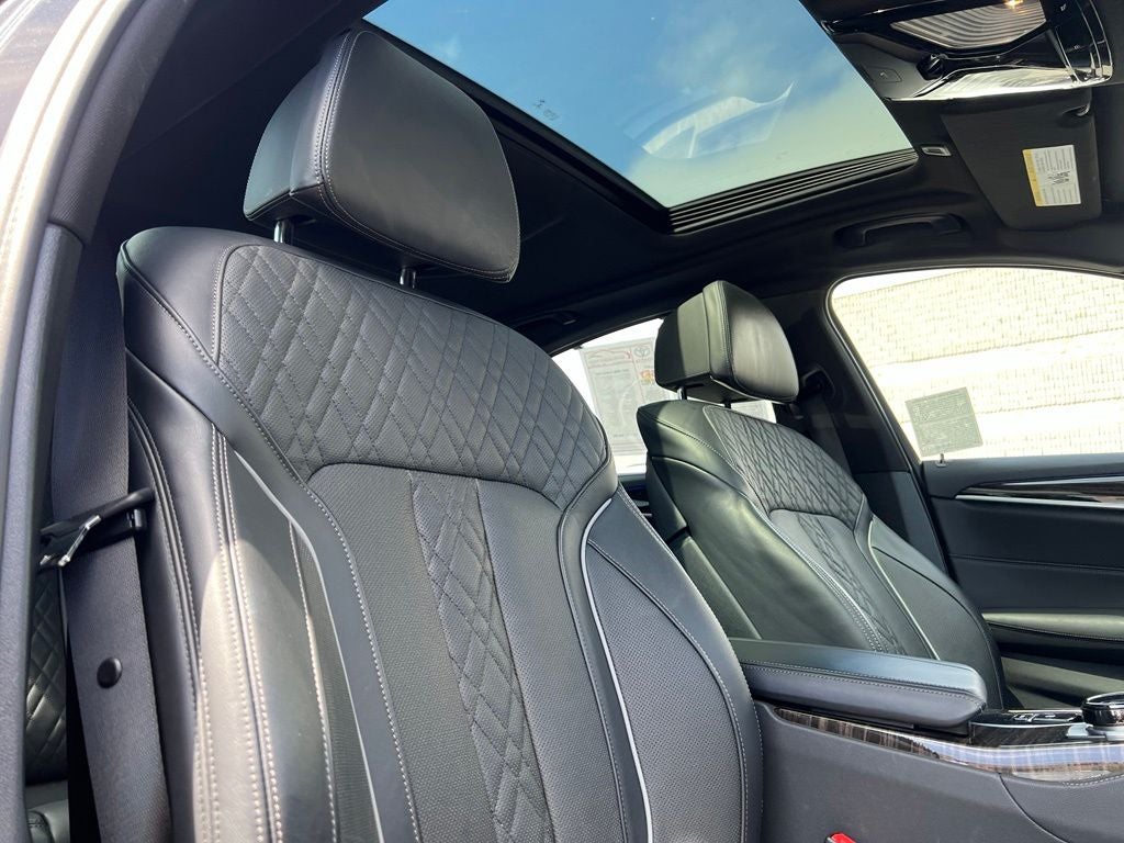 2021 BMW 5 Series 540i