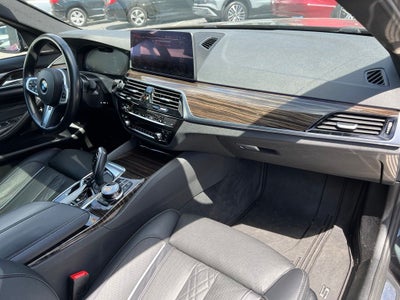 2021 BMW 5 Series 540i