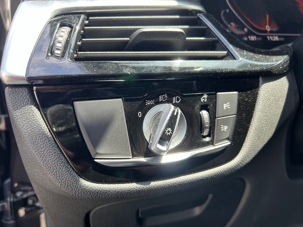 2021 BMW 5 Series 540i