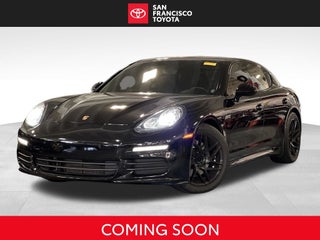 2016 Porsche Panamera 4 Edition