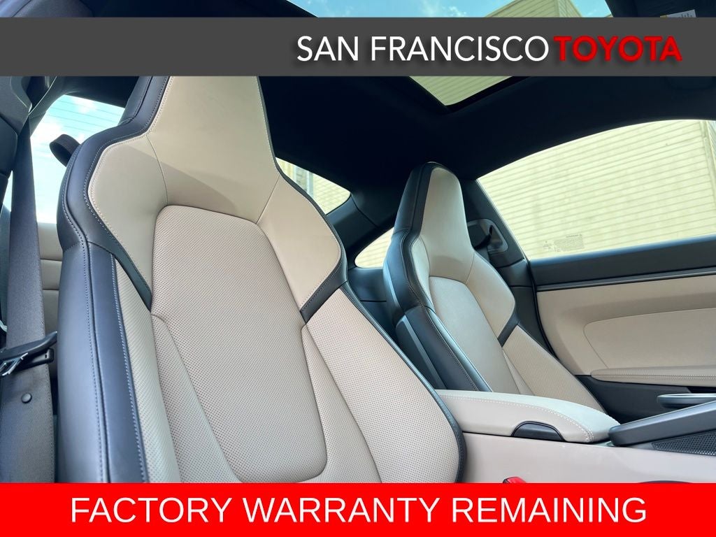 2025 Porsche 911 Carrera