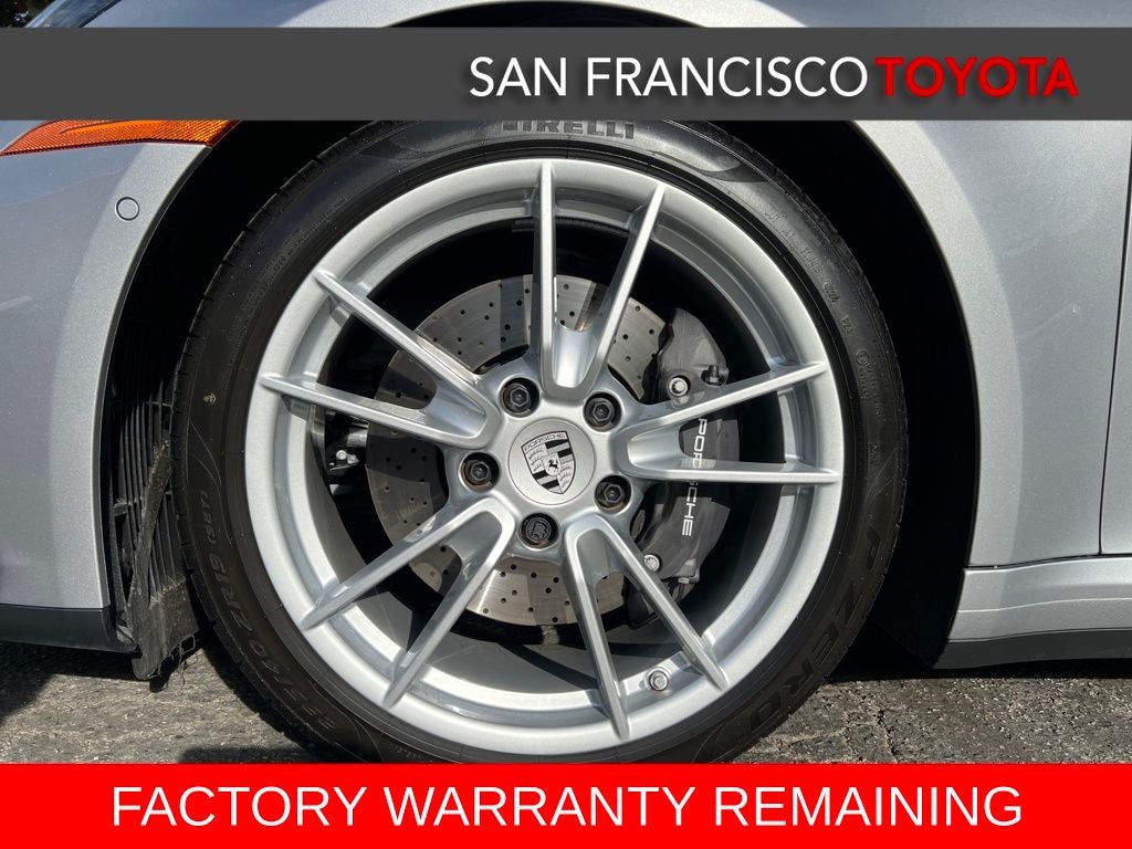 2025 Porsche 911 Carrera