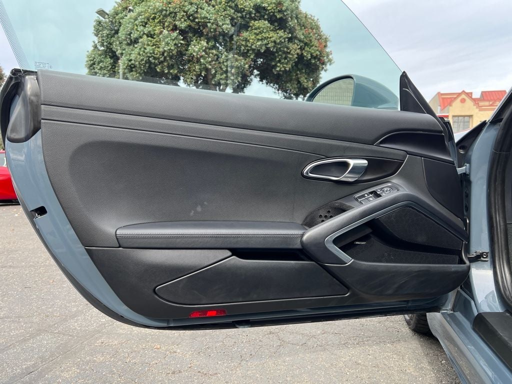 2018 Porsche 718 Cayman GTS