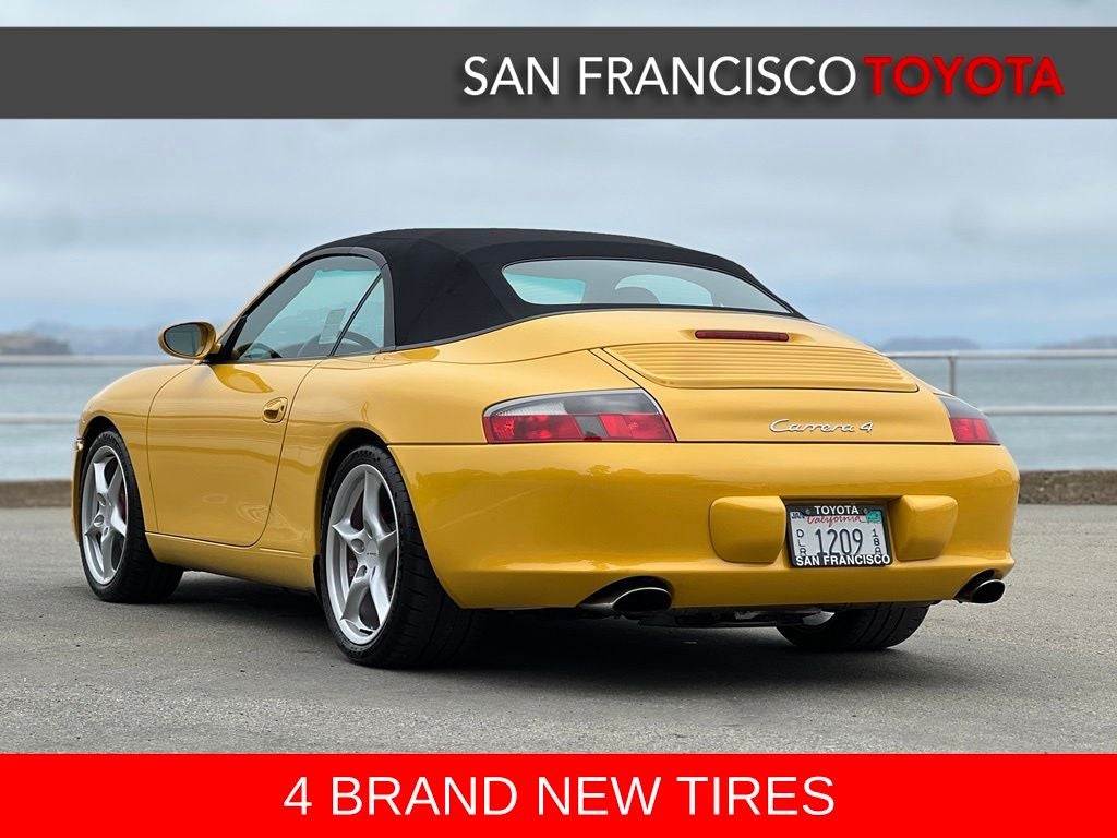 2002 Porsche 911 Carrera 4
