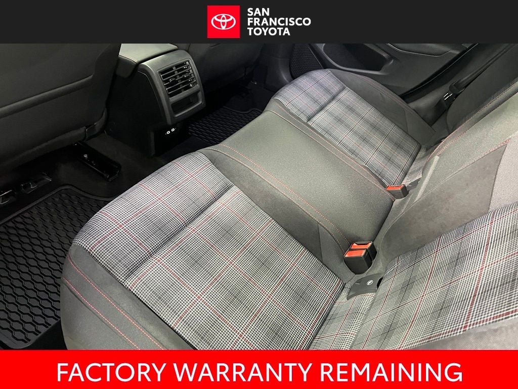 2024 Volkswagen Golf GTI SE