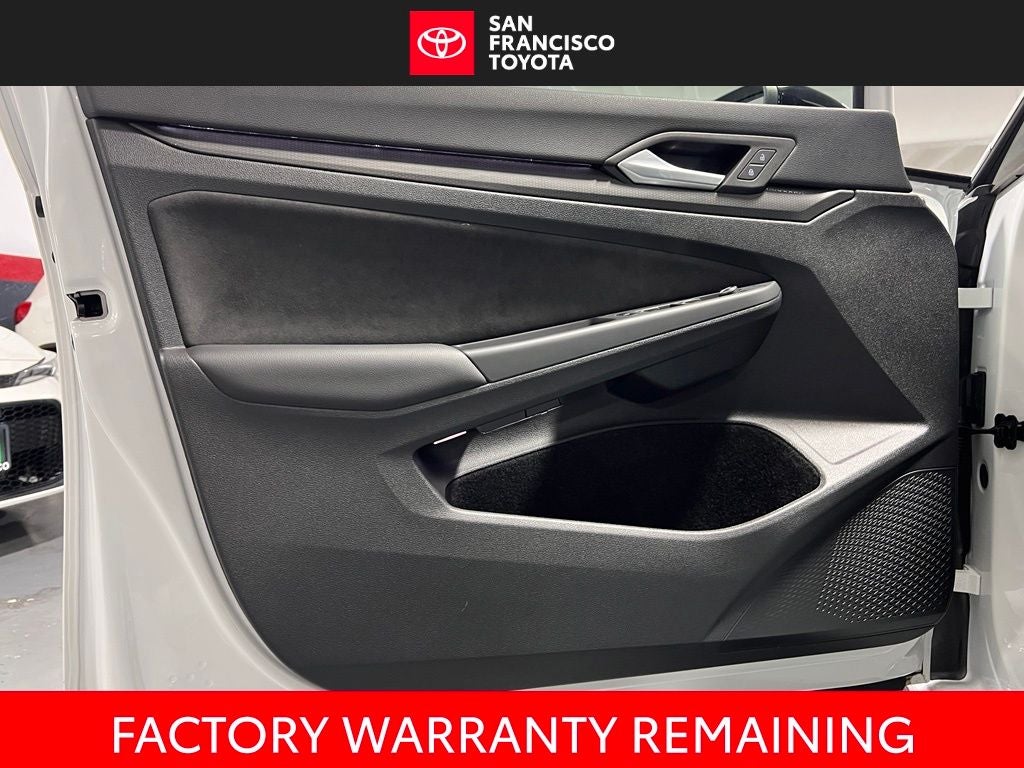 2024 Volkswagen Golf GTI SE