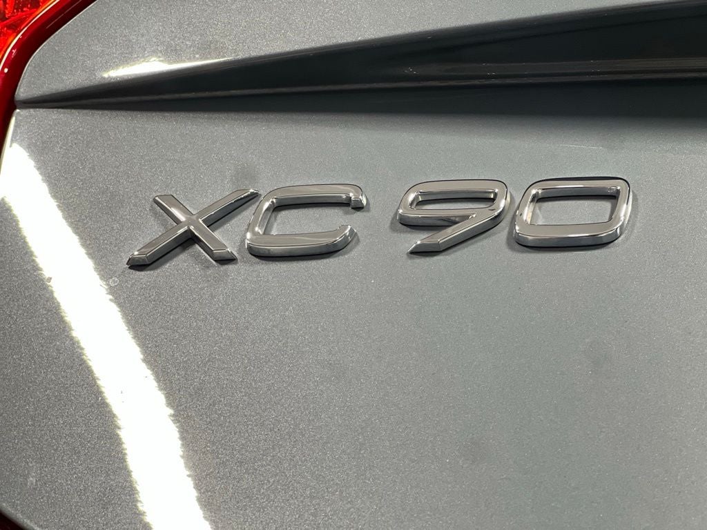 2020 Volvo XC90 T6 Momentum