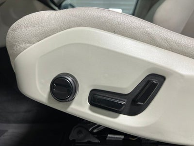 2020 Volvo XC90 T6 Momentum
