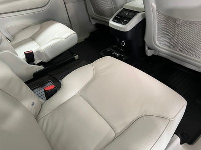 2020 Volvo XC90 T6 Momentum
