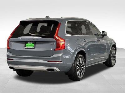 2020 Volvo XC90 T6 Momentum