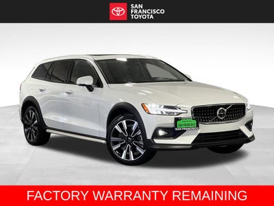 2026 Volvo V60 Cross Country B5 Ultra