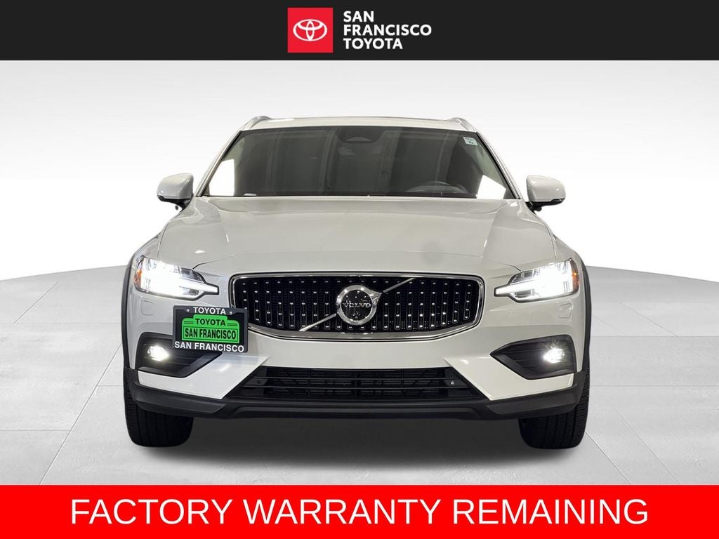 2026 Volvo V60 Cross Country B5 Ultra