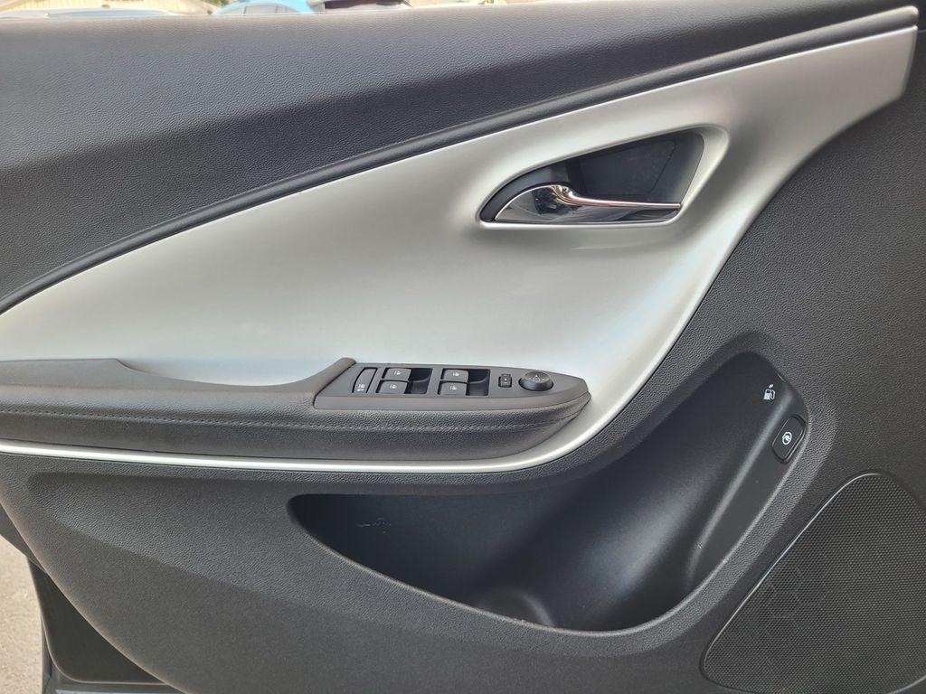 2012 Chevrolet Volt Base