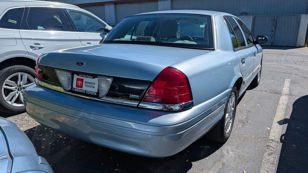 2011 Ford Crown Victoria LX