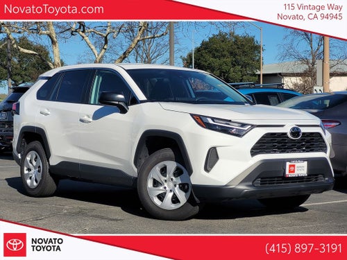 2025 Toyota RAV4 LE
