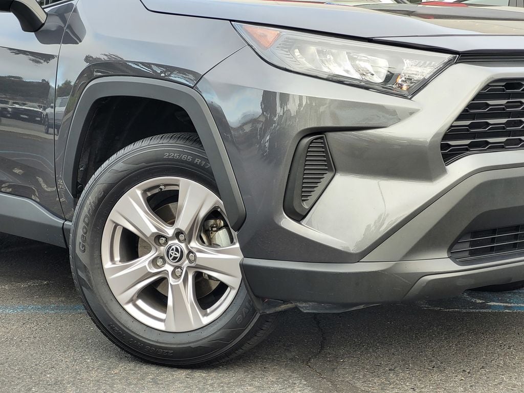 2022 Toyota RAV4 Hybrid LE