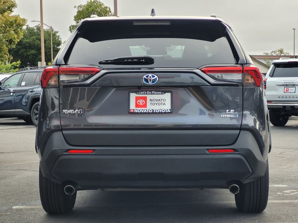 2022 Toyota RAV4 Hybrid LE