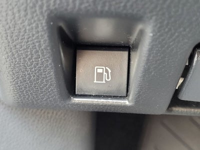 2022 Toyota RAV4 Hybrid LE AWD 41 mpg