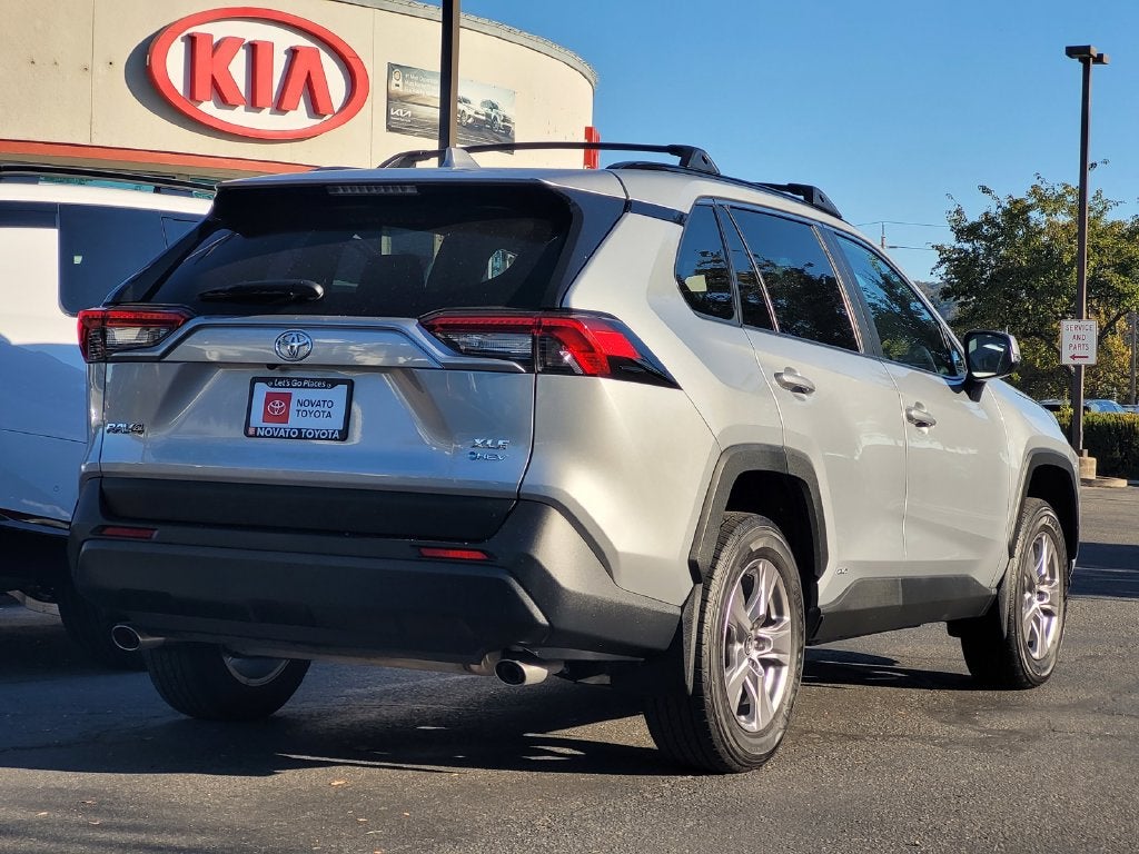 2025 Toyota RAV4 Hybrid XLE