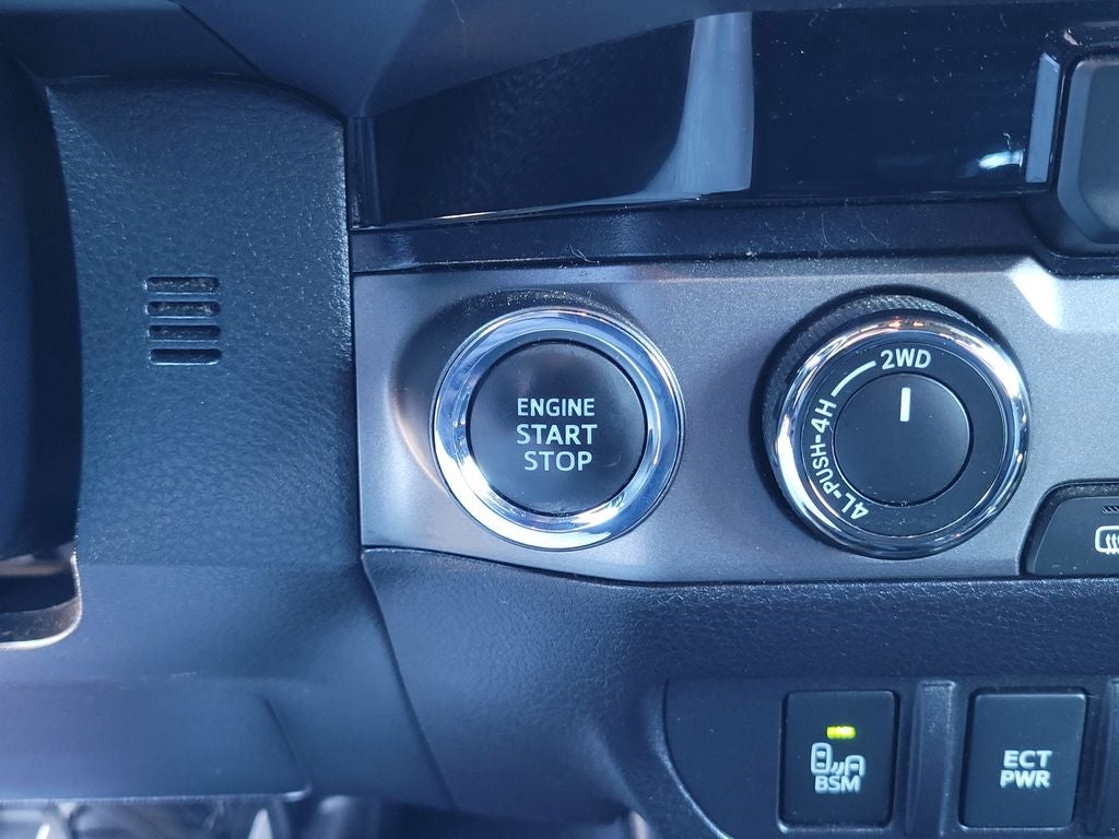 2018 Toyota Tacoma TRD Off-Road V6 4WD