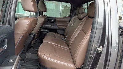 2016 Toyota Tacoma Limited V6