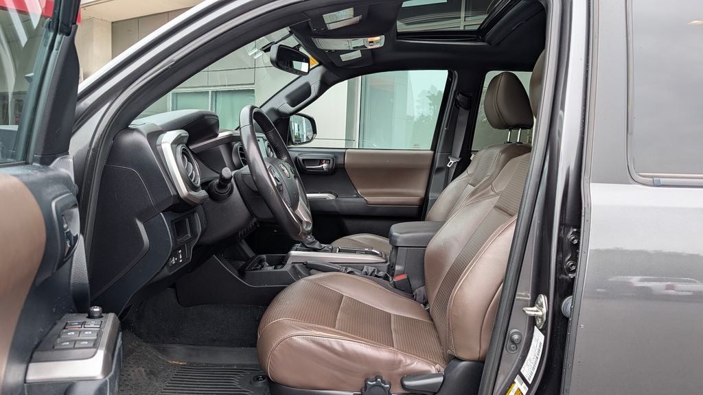 2016 Toyota Tacoma Limited V6