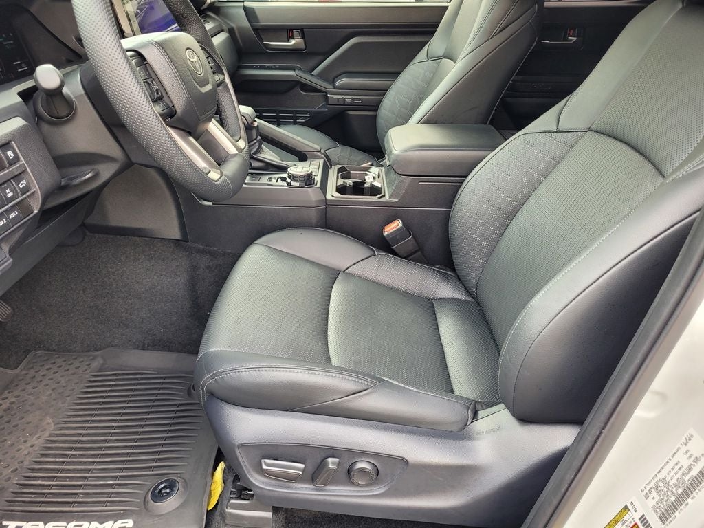 2025 Toyota Tacoma Hybrid TRD Off Road