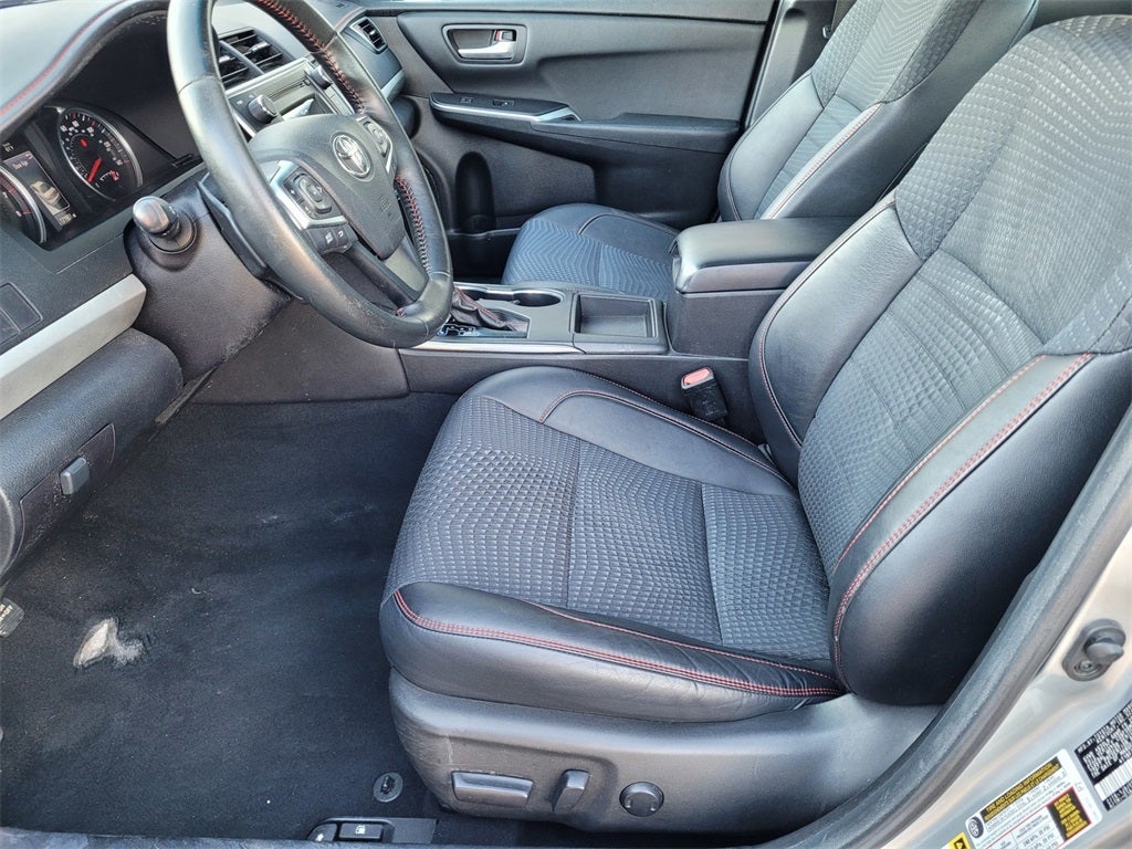 2015 Toyota Camry SE