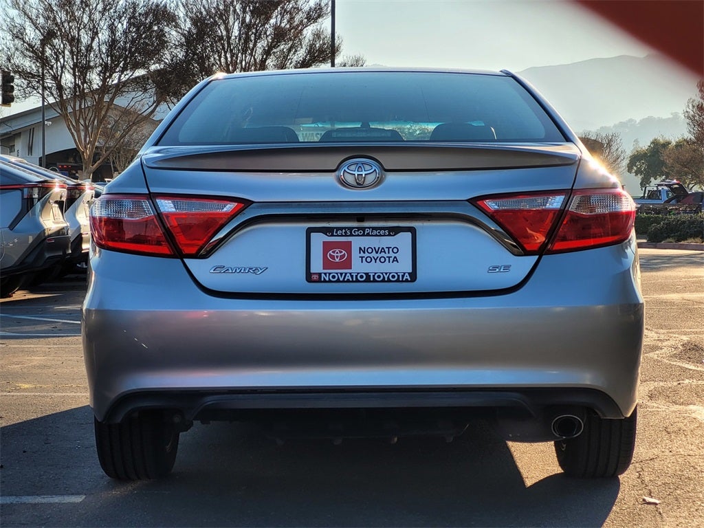 2015 Toyota Camry SE