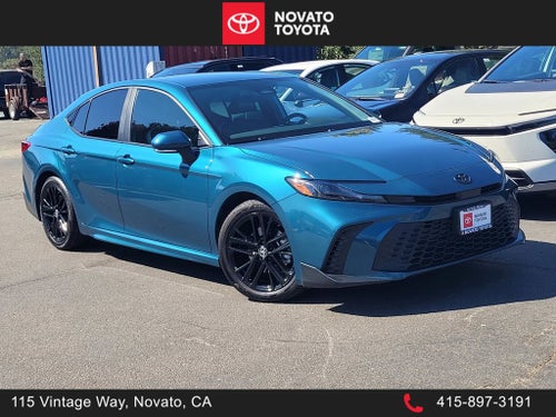 2025 Toyota Camry SE