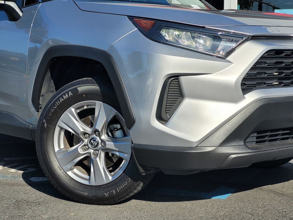 2022 Toyota RAV4 Hybrid LE
