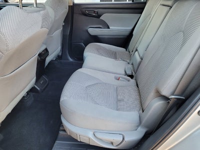 2022 Toyota Highlander L