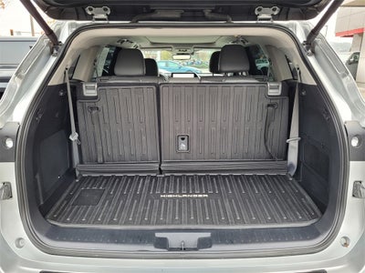 2024 Toyota Highlander Platinum