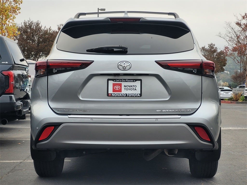 2024 Toyota Highlander Platinum
