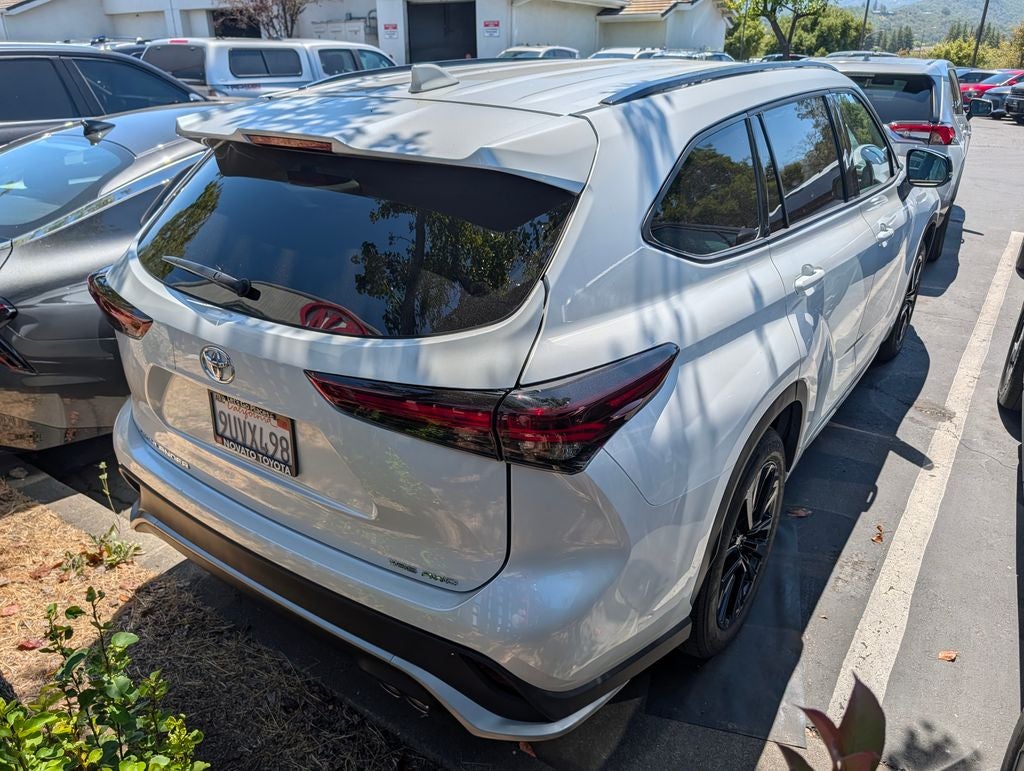 2025 Toyota Highlander XSE