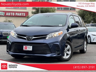 2019 Toyota Sienna LE 8 Passenger