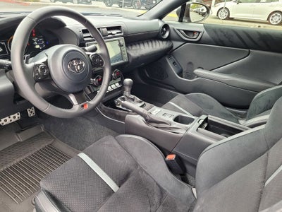 2025 Toyota GR86 Premium