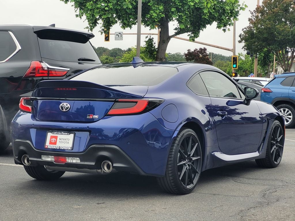 2025 Toyota GR86 Premium