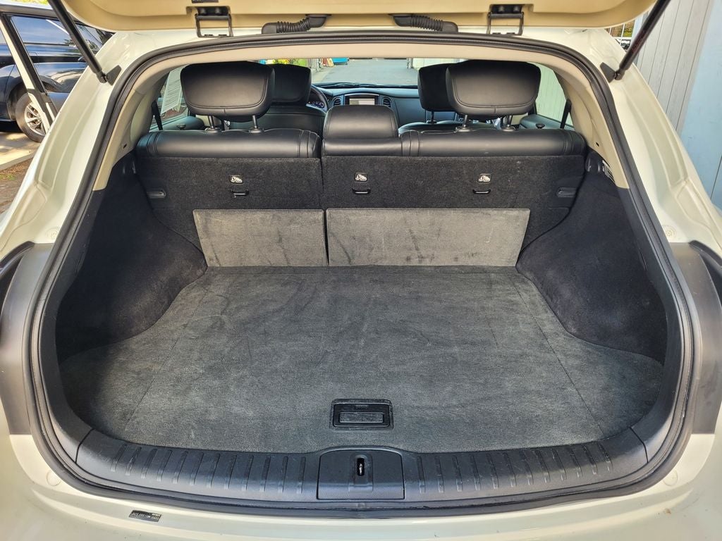 2017 INFINITI QX50 Base