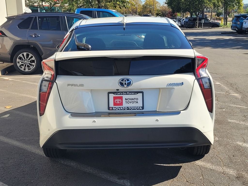 2017 Toyota Prius Three Silver TCUV