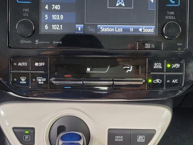 2017 Toyota Prius Three