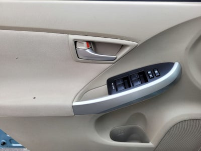 2015 Toyota Prius Two Hybrid 51 MPG