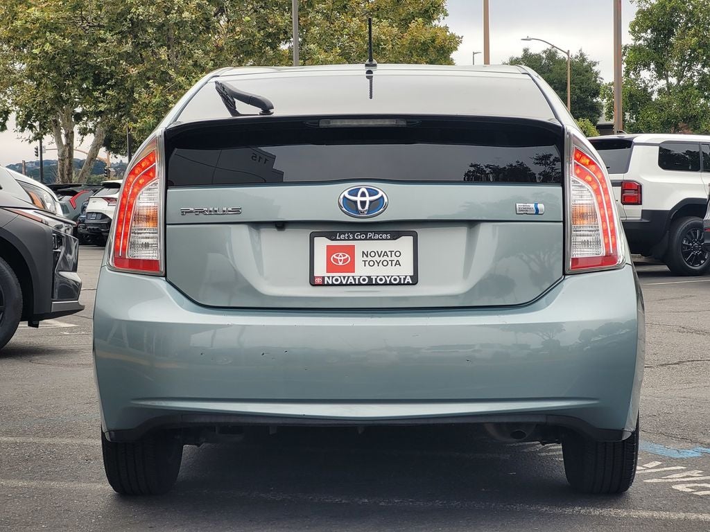 2015 Toyota Prius Two Hybrid 51 MPG