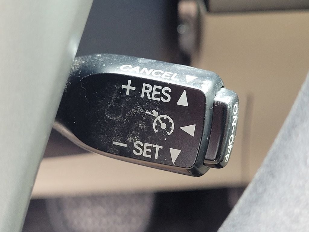 2015 Toyota Prius Two Hybrid 51 MPG