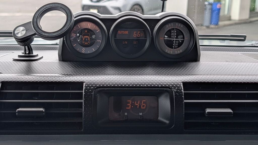 2014 Toyota FJ Cruiser 4WD 4dr Auto (Natl)