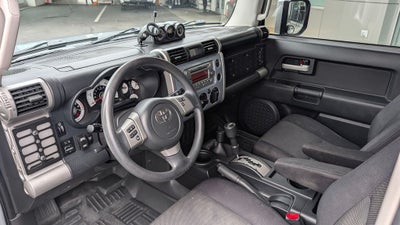 2014 Toyota FJ Cruiser 4WD 4dr Auto (Natl)