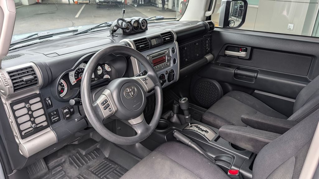 2014 Toyota FJ Cruiser 4WD 4dr Auto (Natl)