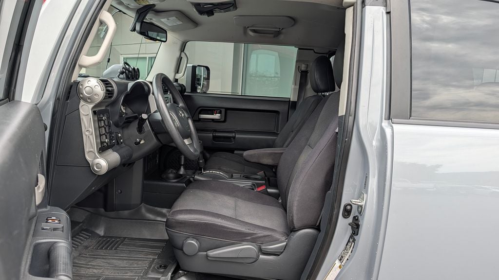 2014 Toyota FJ Cruiser 4WD 4dr Auto (Natl)